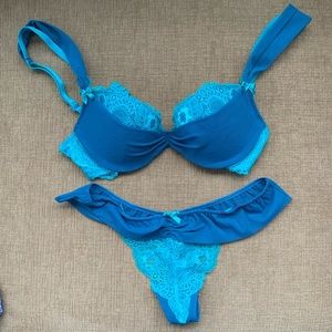 30B/XS Adore Me set - like-new condition!
